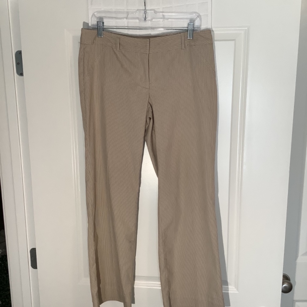 Candies Junior’s 2Piece Pin Stripe Pant Suit Tan Size Blazer (L) Pants (11) - Picture 5 of 10